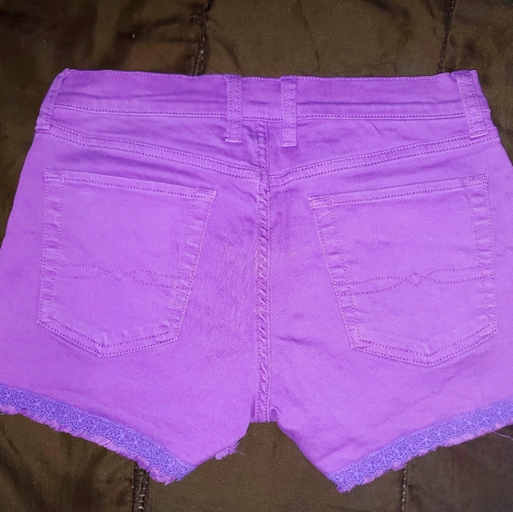 Lucky Brand Malibu Purple Shorts - Picture 2 of 8